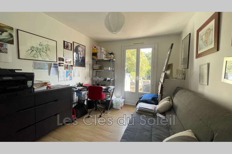 Photo n°8 - Vente Maison villa Sainte-Anastasie-sur-Issole 83136 - 395 000 €
