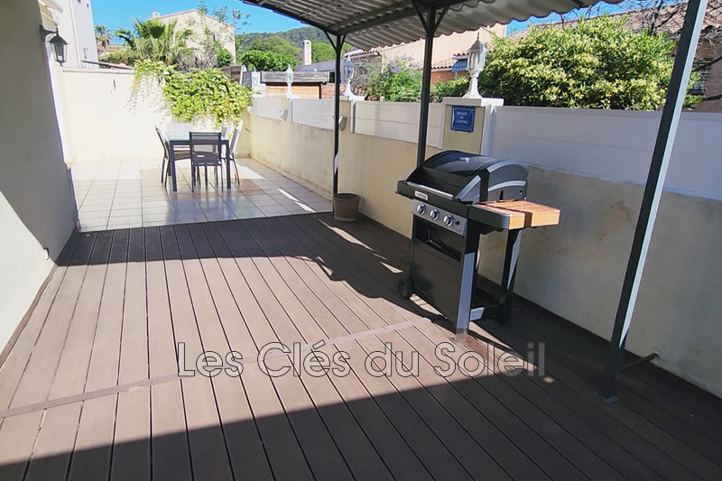 Photo n°3 - Vente maison Solliès-Pont 83210 - 395 000 €