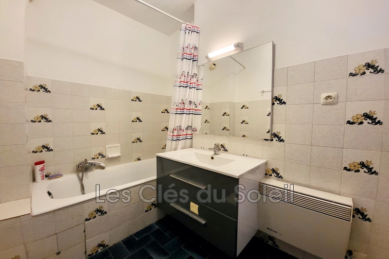 Photo n°4 - Vente appartement Bandol 83150 - 169 000 €