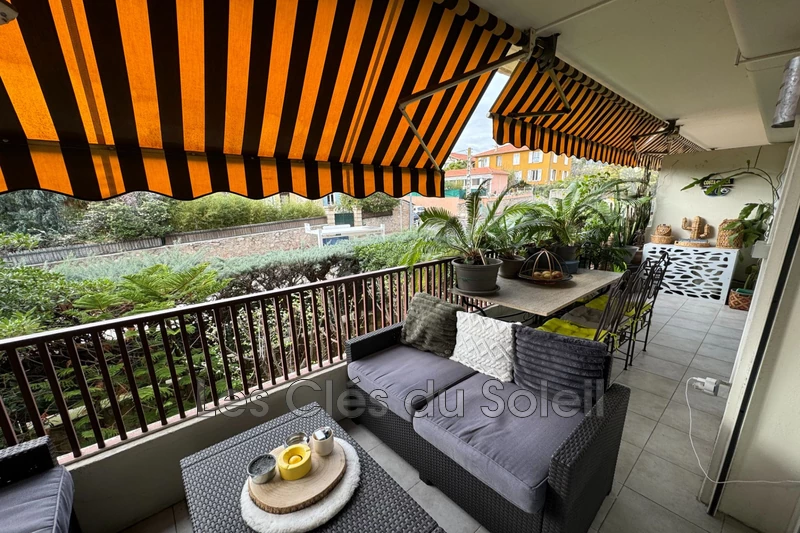 appartement  3 pièces  Toulon Serinette  64 m² -   