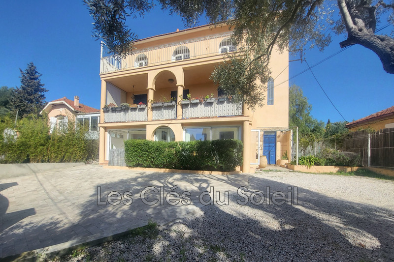 appartement  5 pièces  Bandol Centre  86 m² -   