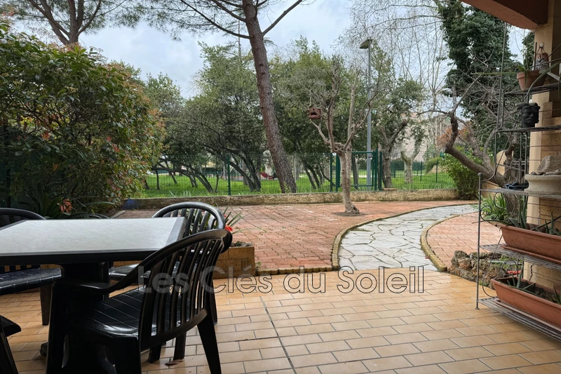 appartement  3 pièces  Toulon Ste musse  69&nbsp;m&sup2; -   