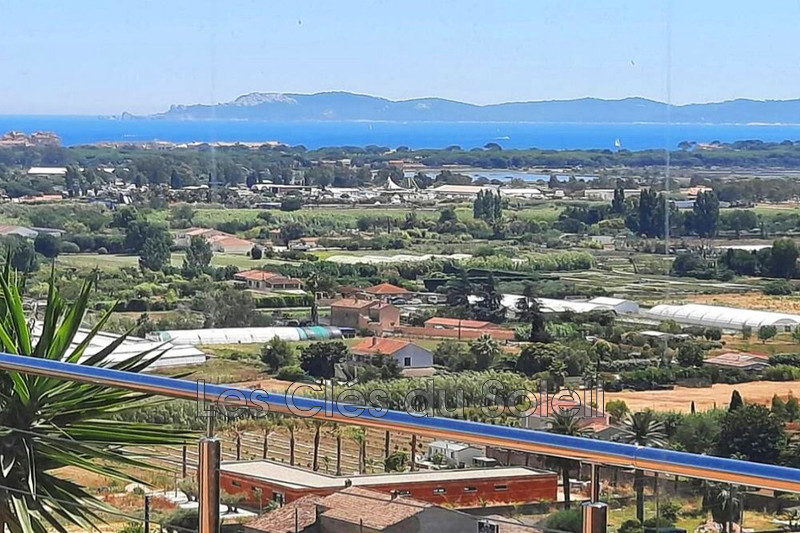 maison  4 pièces  Hyères Costebelle  131 m² -   