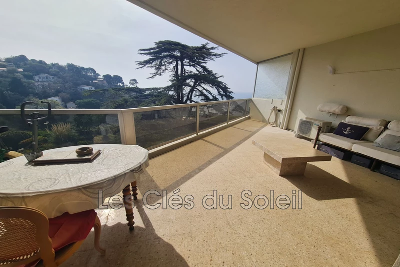 appartement  3 pièces  Toulon Cap brun  79 m² -   