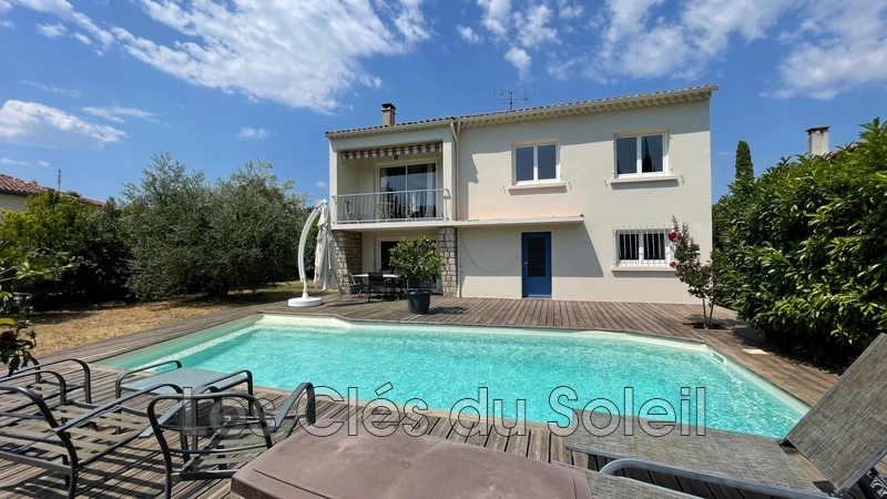 maison  6 pièces  Brignoles   145 m² -   