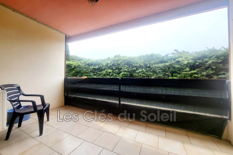 appartement  studio  Bandol La peyrière  32 m² -   