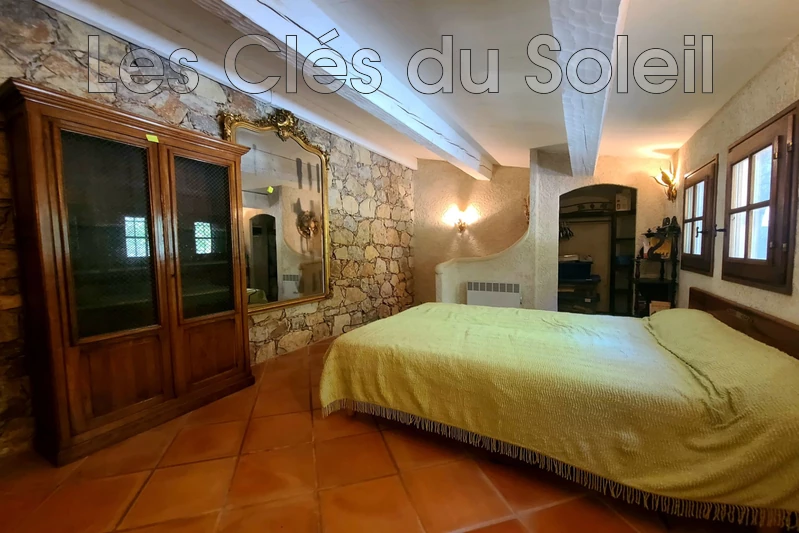 Photo n°8 - Vente maison Cuers 83390 - 695 000 €