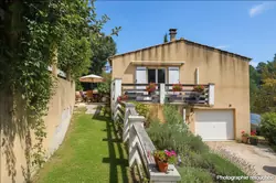 Photos  Maison à vendre Vins-sur-Caramy 83170