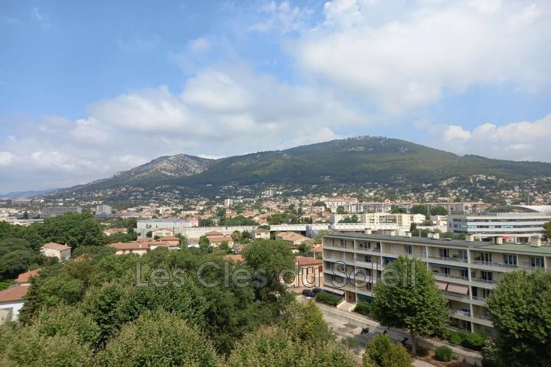 appartement  3 pièces  Toulon   69 m² -   