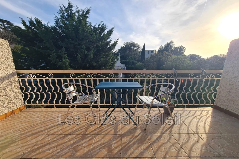 appartement  2 pièces  Toulon Petit bois  45 m² -   