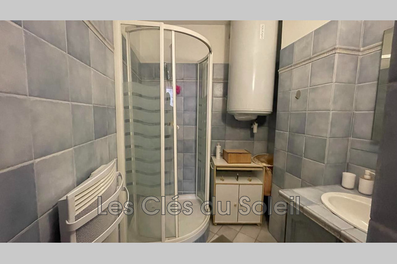 Photo n°9 - Vente appartement Correns 83570 - 105 000 €