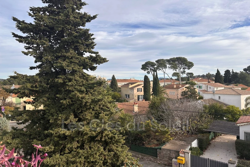 appartement  4 pièces  Toulon Serinette  80 m² -   