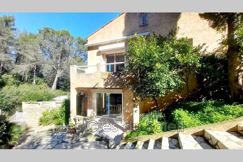 maison  4 pièces  La Valette-du-Var   130&nbsp;m&sup2; -   