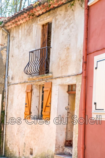 maison  La Roquebrussanne Centre-ville  69&nbsp;m&sup2; -   