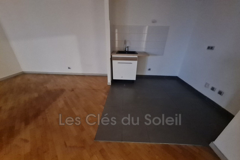 Vente appartement Hyères  