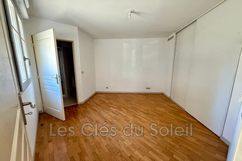 Photo n°3 - Vente appartement Hyères 83400 - 206 700 €