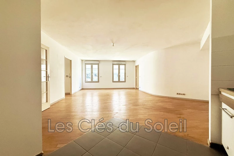 Photo n°2 - Vente appartement Hyères 83400 - 206 700 €