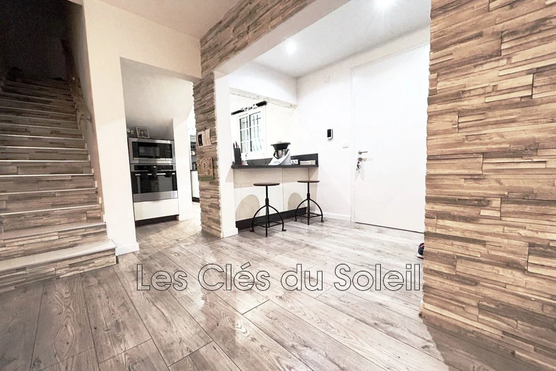 Vente appartement Saint-Cyr-sur-Mer  
