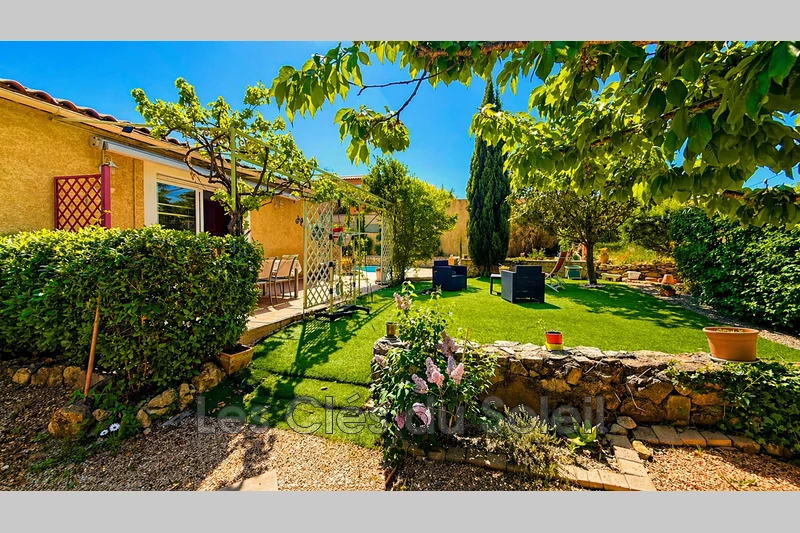 maison  5 pièces  Brignoles   102&nbsp;m&sup2; -   