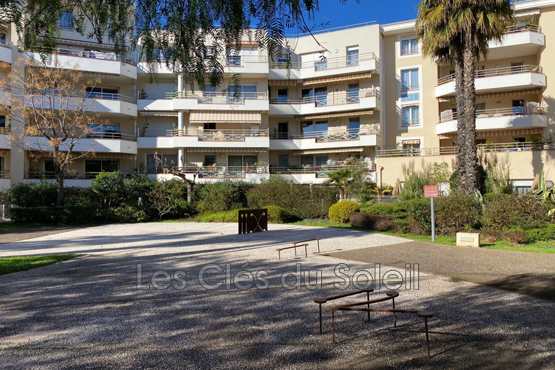 Photo n°2 - Vente appartement Hyères 83400 - 206 700 €