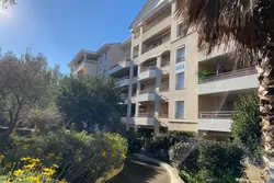 Photos  Appartement à vendre Hyères 83400