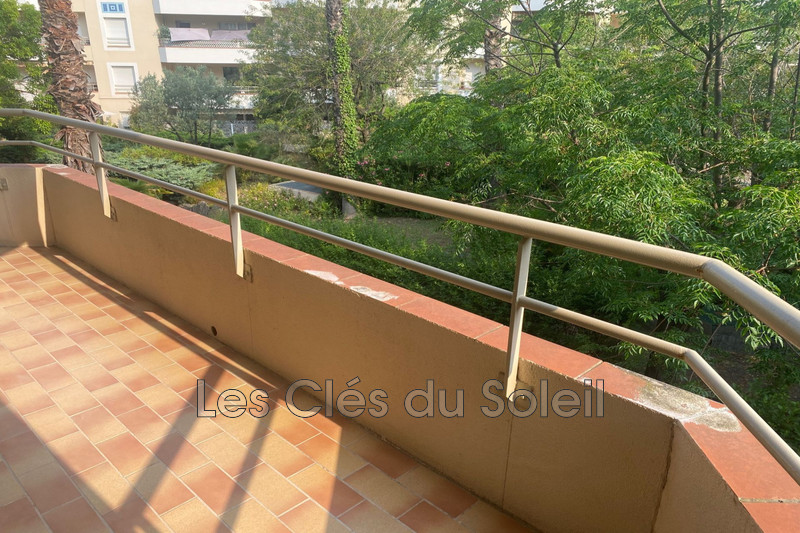 Vente appartement Hyères  