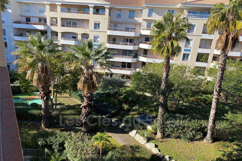 Vente appartement Hyères  