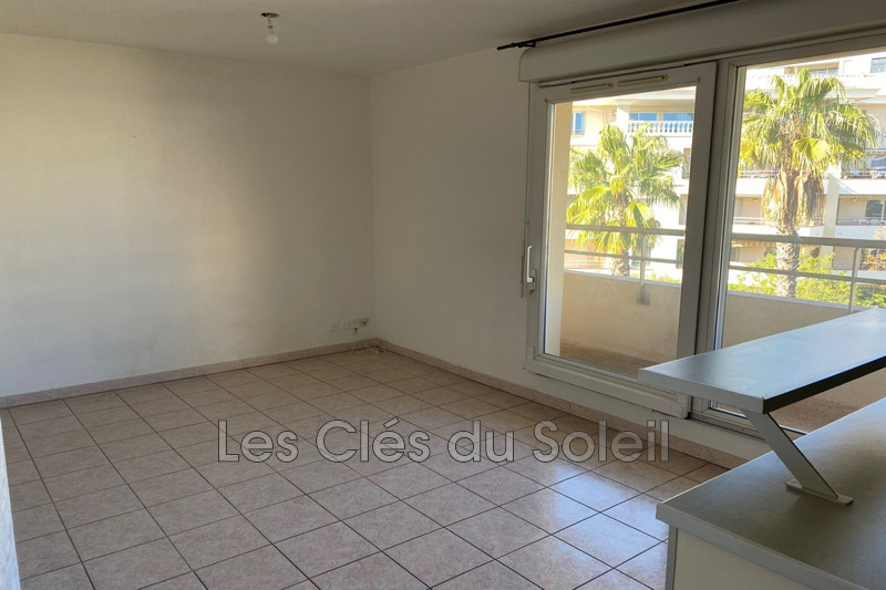 Photo n°2 - Vente appartement Hyères 83400 - 238 500 €