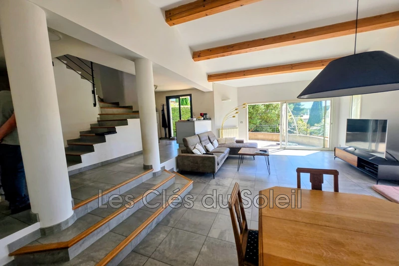 maison  4 pièces  Bandol Bandol  106&nbsp;m&sup2; -   