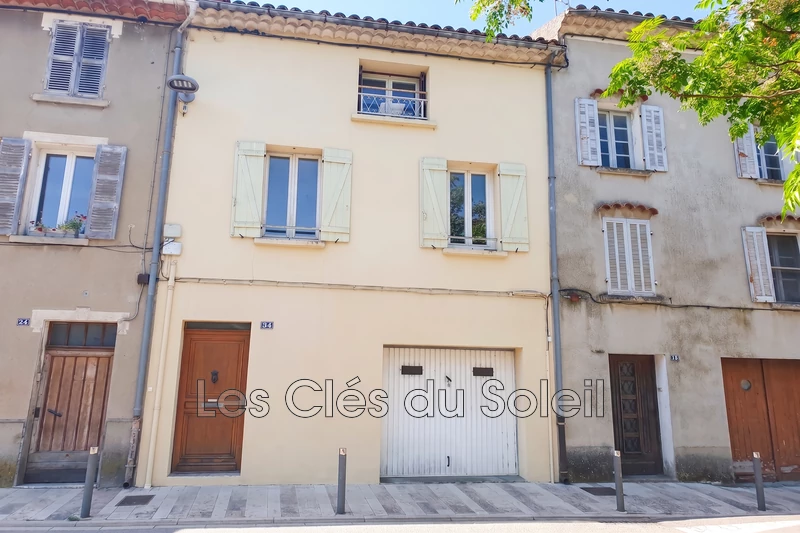 maison  4 pièces  Flassans-sur-Issole   105&nbsp;m&sup2; -   