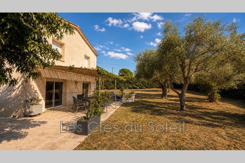 maison  6 pièces  Camps-la-Source   147&nbsp;m&sup2; -   