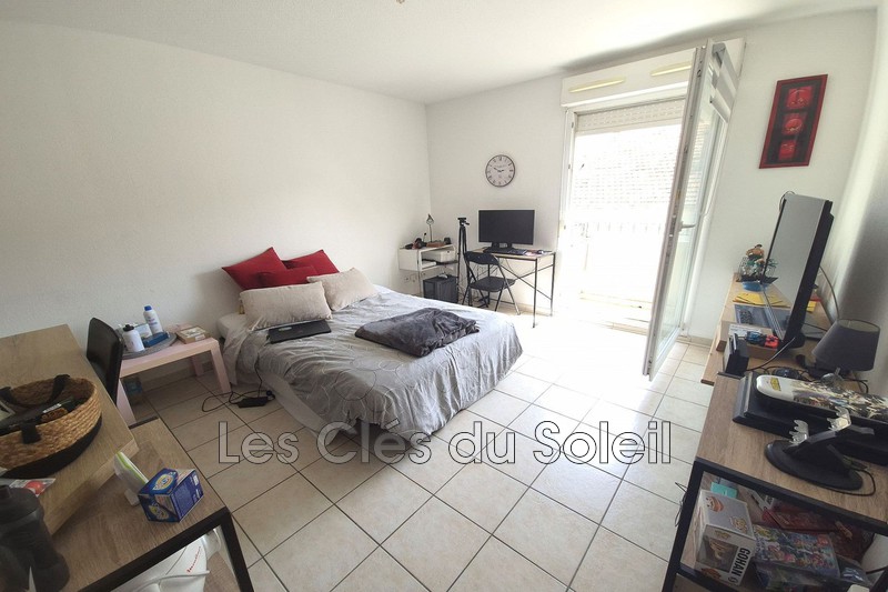 appartement  studio  Toulon Champs de mars  24 m² -   