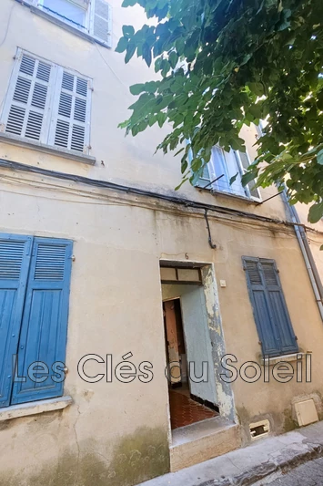 maison  8 pièces  Brignoles   102&nbsp;m&sup2; -   