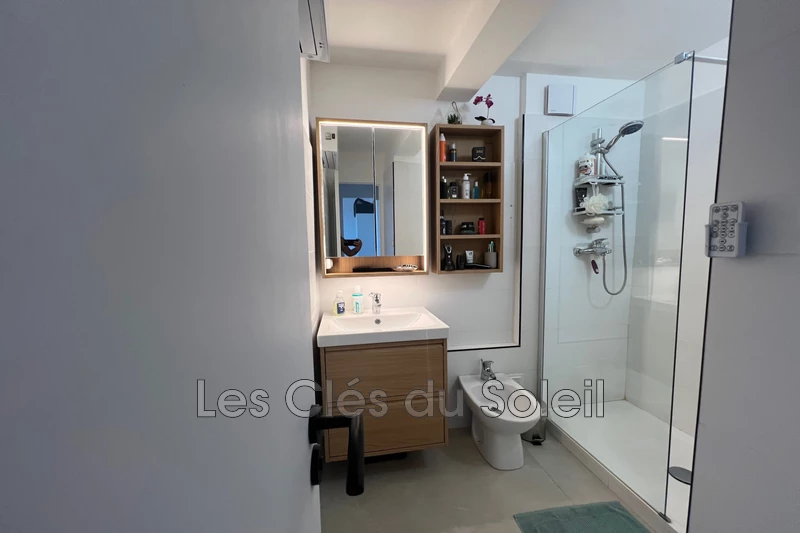 Photo n°4 - Vente appartement La Seyne-sur-Mer 83500 - 230 000 €