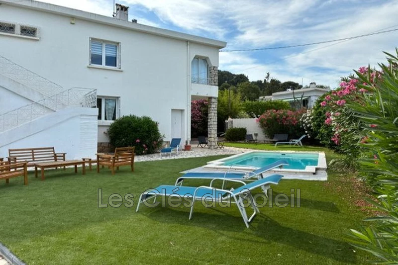 maison  8 pièces  La Valette-du-Var   205&nbsp;m&sup2; -   