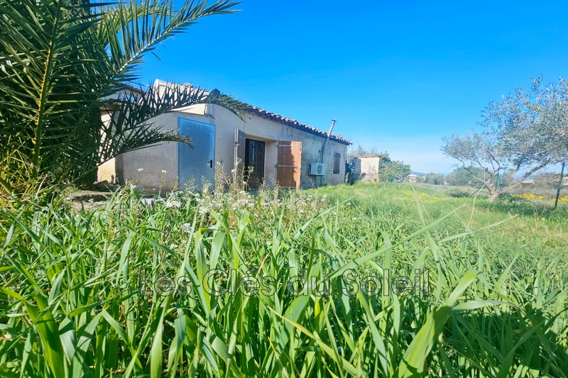 maison  2 pièces  Cabasse   42&nbsp;m&sup2; -   