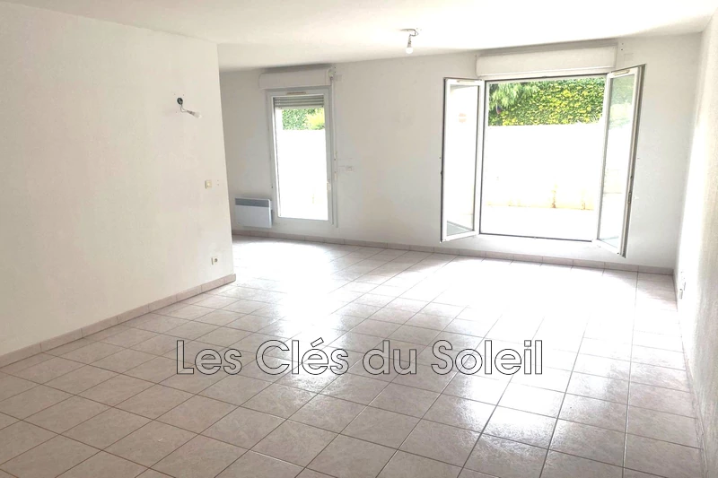 Photo n°5 - Vente appartement Hyères 83400 - 326 480 €