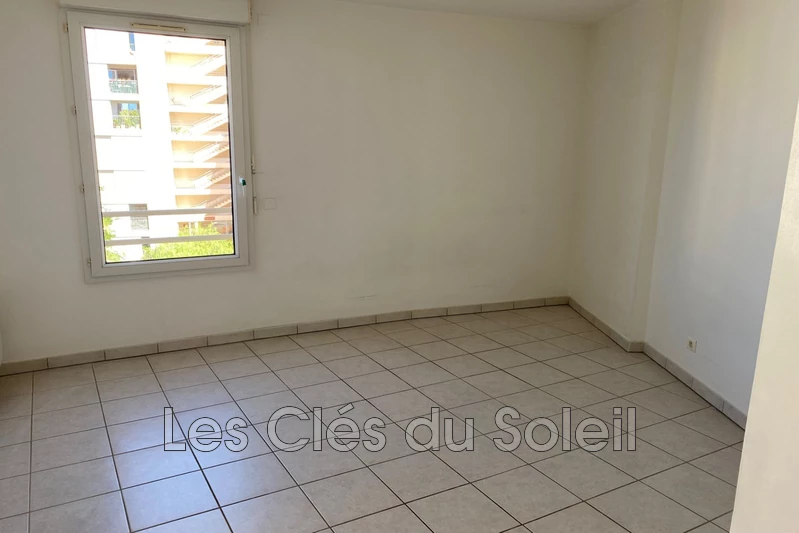 Vente appartement Hyères  