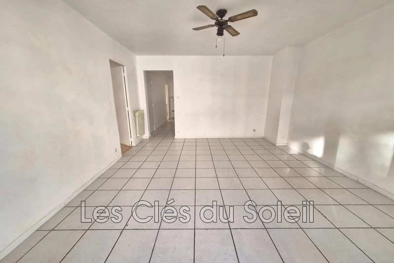 appartement  3 pièces  Toulon Pont du las  57&nbsp;m&sup2; -   