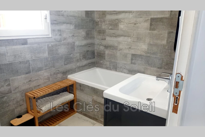 Photo n°4 - Vente appartement La Valette-du-Var 83160 - 199 000 €