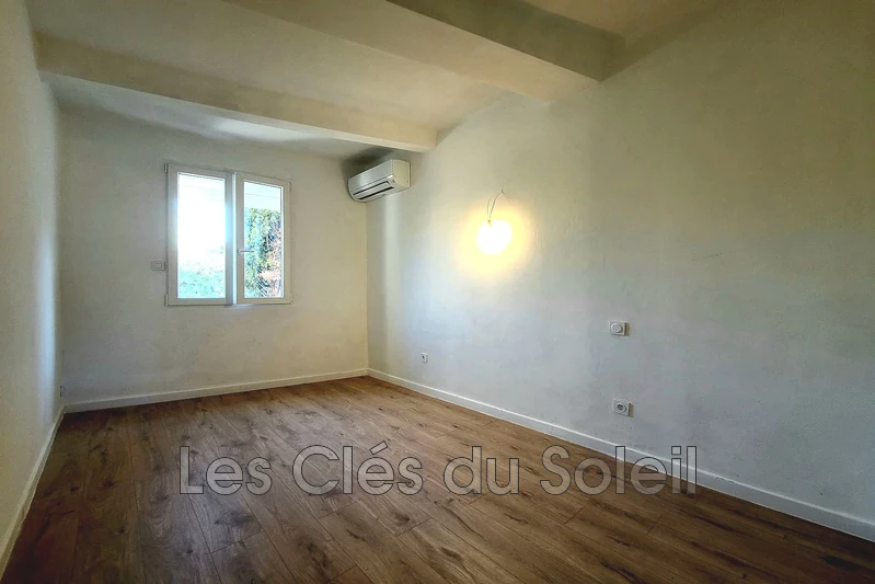 Vente appartement Cuers  