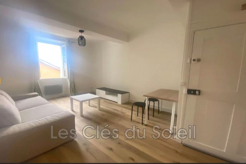 appartement  2 pièces  Cuers   39 m² -   