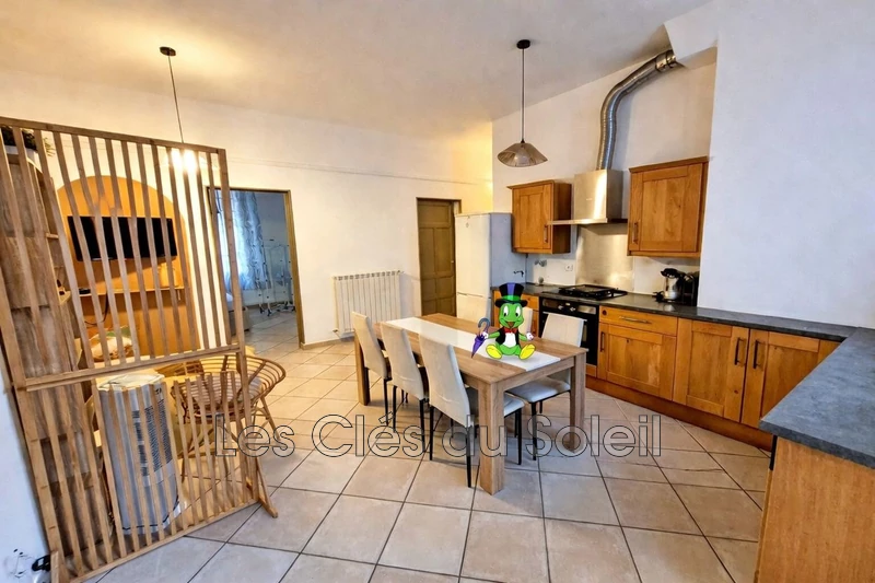 appartement  5 pièces  Toulon St jean du var  88&nbsp;m&sup2; -   