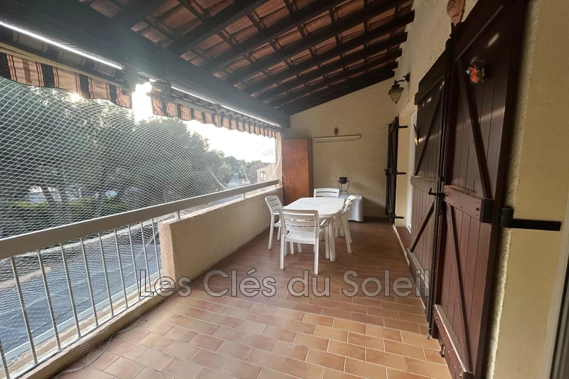 appartement  3 pièces  Bandol   62&nbsp;m&sup2; -   