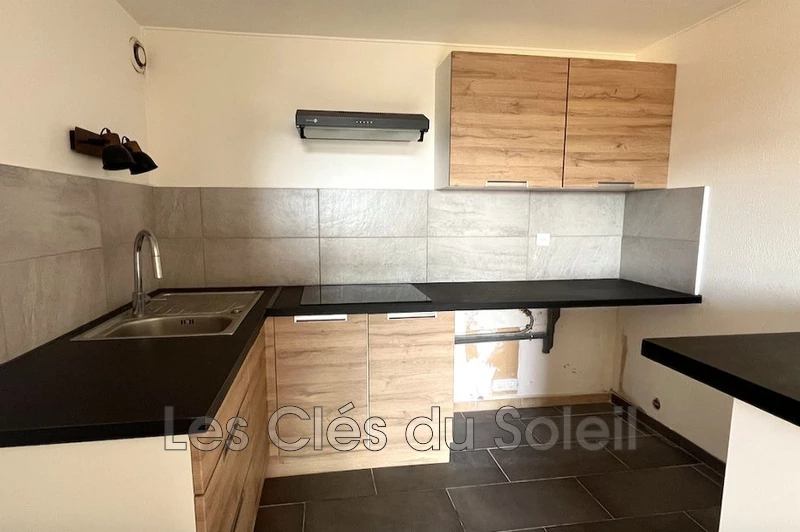 appartement  studio  La Valette-du-Var Baudouvin  33&nbsp;m&sup2; -   