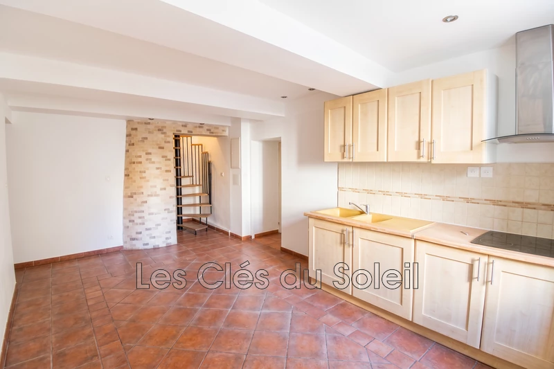 appartement  3 pièces  Brignoles   43&nbsp;m&sup2; -   