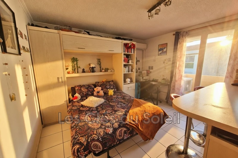 appartement  1 room  Toulon Var jeans st  19&nbsp;m&sup2; -   