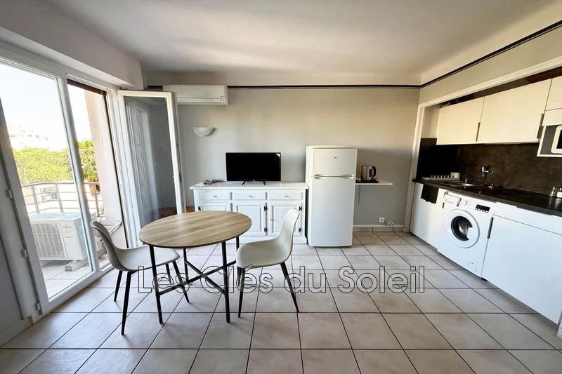 appartement  studio  Hyères   21&nbsp;m&sup2; -   