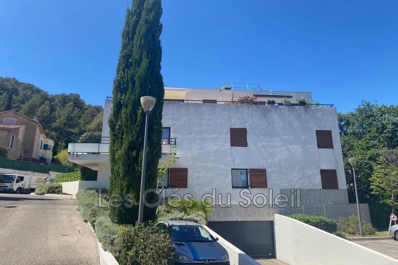 appartement  2 pièces  Hyères Costebelle  42&nbsp;m&sup2; -   