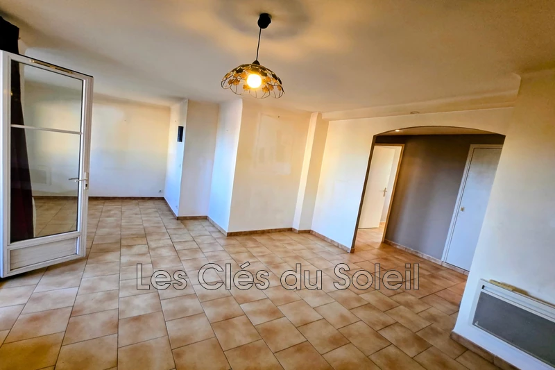 appartement  3 pièces  Bandol   70&nbsp;m&sup2; -   